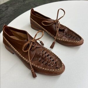 the GREAT. woven brown leather lace up Oxford moccasins loafers lake shoes 7.5